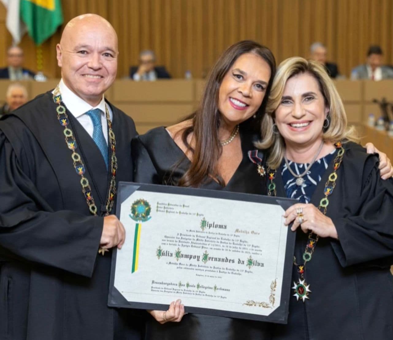 Advogada de Ribeirão Preto é homenageada pelo TRT - 15